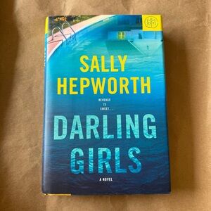 Darling Girls - Hardcover